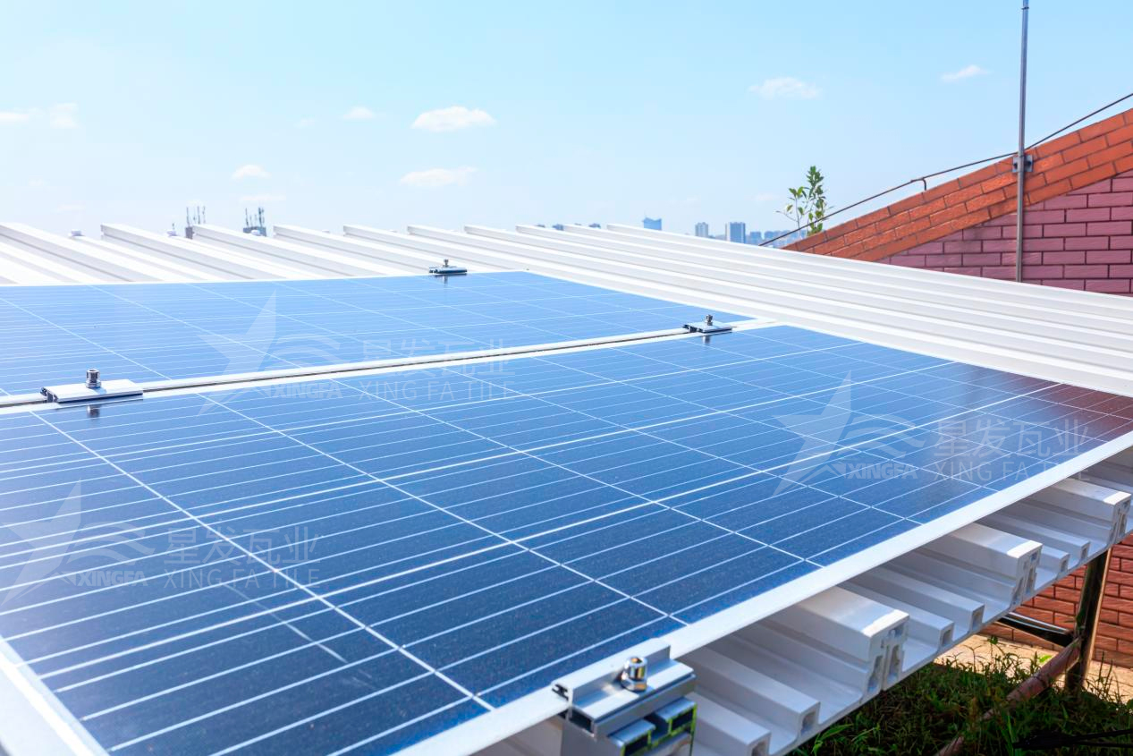 光伏屋面瓦生產(chǎn)廠家，究竟哪家品質好，價格美麗呢？