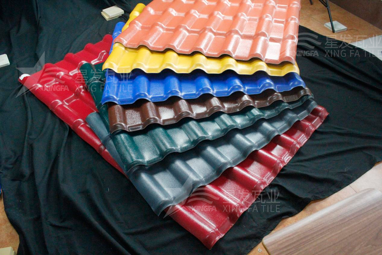 防腐屋面瓦廠家生產的樹脂瓦有哪3大必不可少的優(yōu)點？