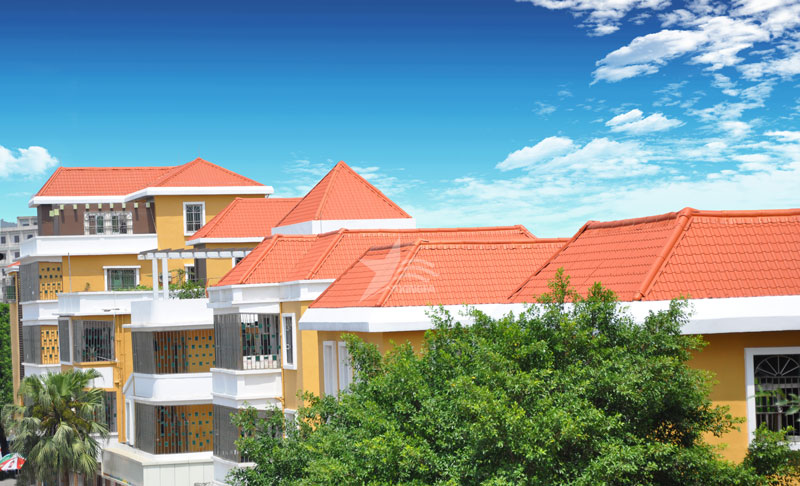 平改坡樹脂瓦工程，合成樹脂瓦輕質(zhì)高強(qiáng)，穩(wěn)固無憂提升城市整體面貌