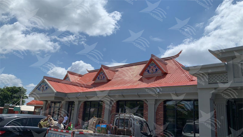 合成樹脂瓦 VS 鐵皮瓦：性能差異大揭秘！